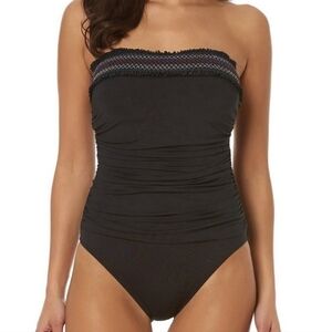 Bleu Rod Beattie Black One piece Size 6 Swimsuit